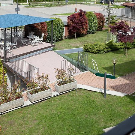 Hotel Residence Montelago Ternate  Εξωτερικό φωτογραφία