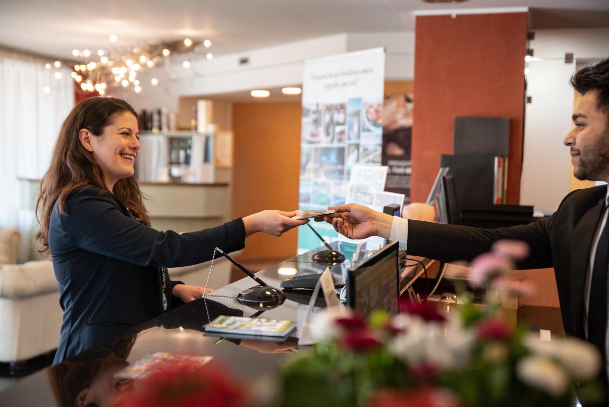 Hotel Residence Montelago Ternate  Εξωτερικό φωτογραφία